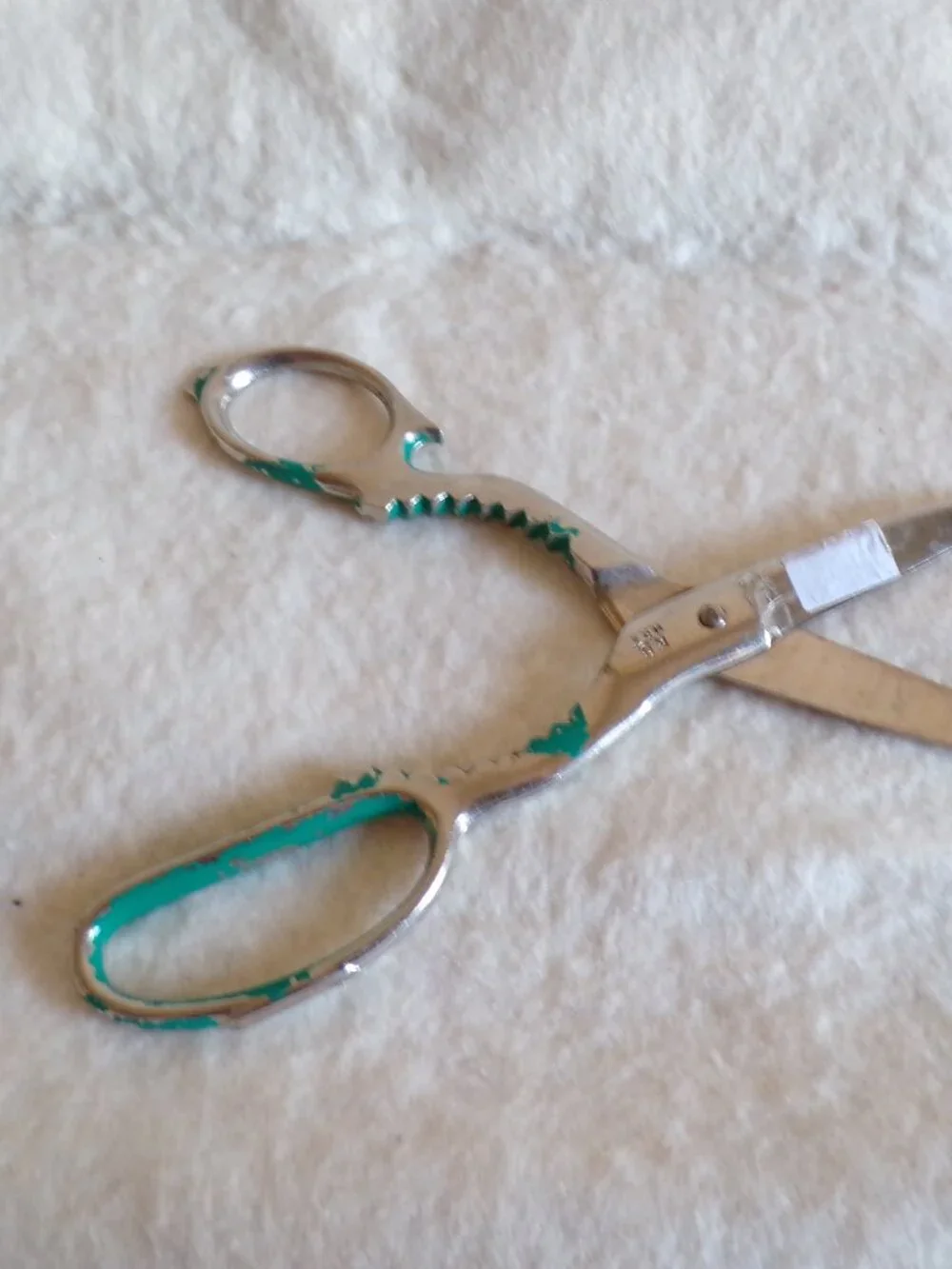 Vintage WISS K.S. Made in USA Scissors Kitchen Shears Cutlery JAr Claw Multi 8